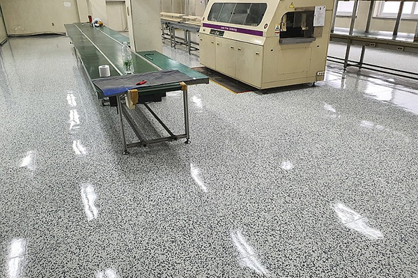 PVC Conductive Tiles Reconstruction for Electronic Workshop